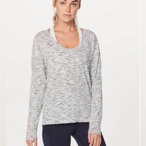 Lululemon Women's Long Sleeve Top